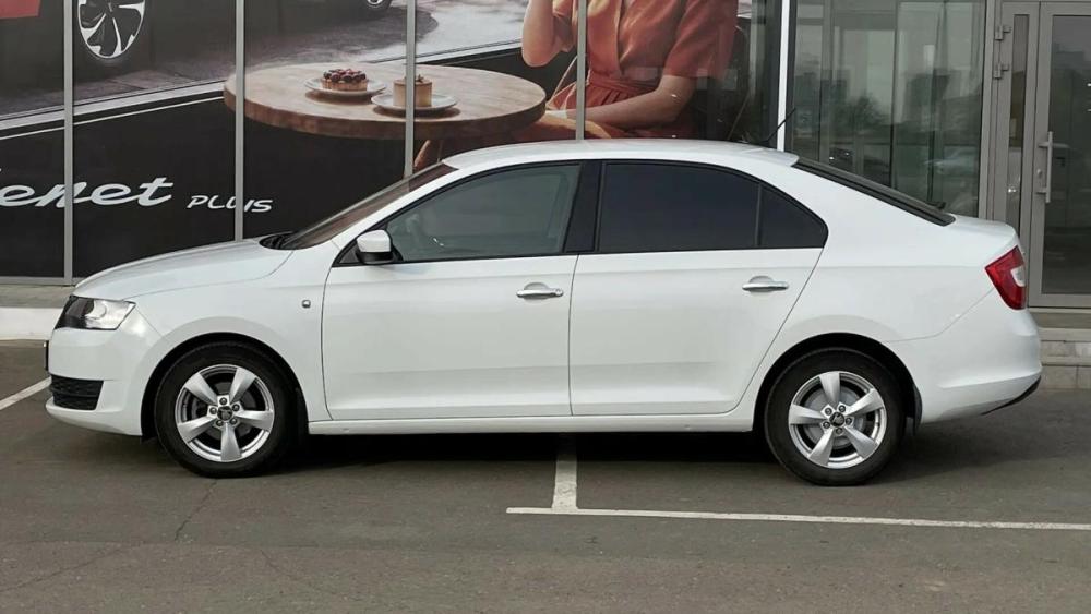 Skoda Rapid I Оренбург  - изображение 6