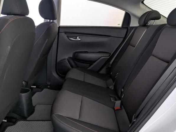 Kia Rio IV Рестайлинг с пробегом 2020 года, цена 1 490 000 рублей, 102207 км, седан, Автокод Объявления