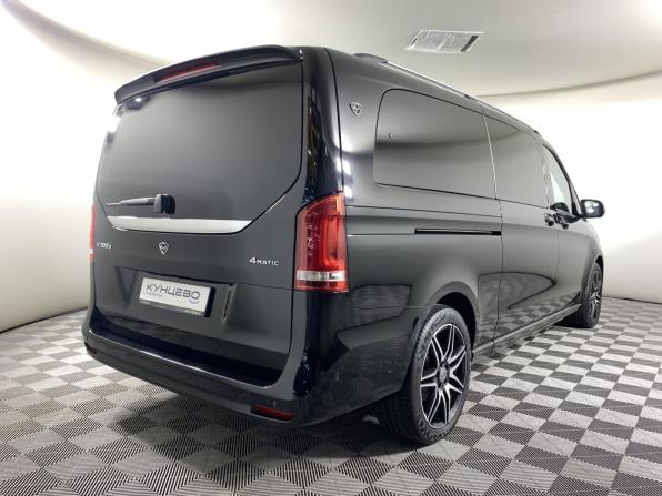 Mercedes-Benz V-Класс III (W447) Рестайлинг с пробегом 2022 года, цена 14 500 000 рублей, 43 км, минивэн, Автокод Объявления