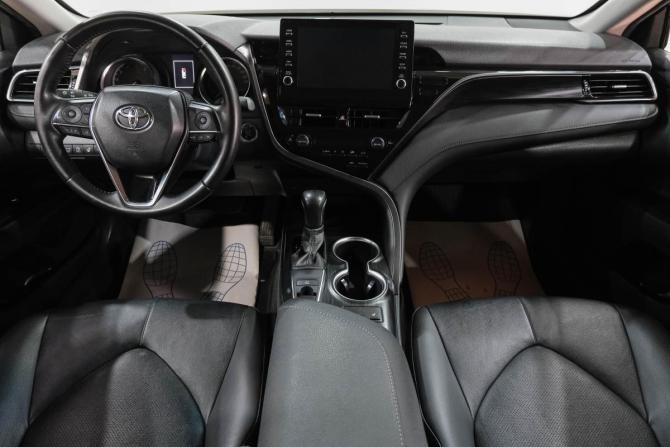 Toyota Camry VIII (XV70) Рестайлинг с пробегом 2021 года, цена 3 149 000 рублей, 65464 км, седан, Автокод Объявления