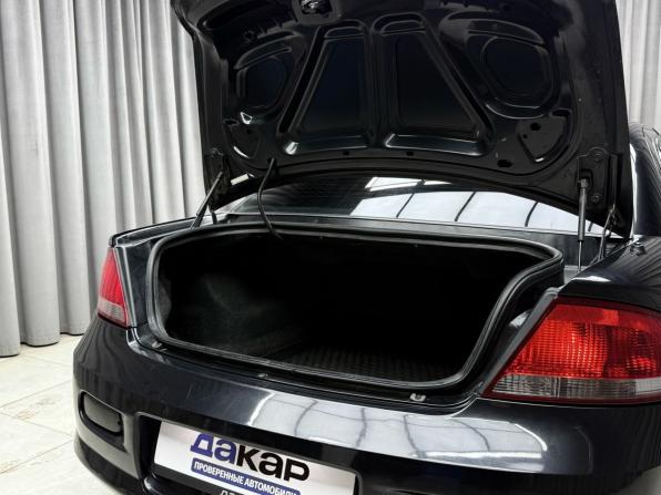 Chrysler Sebring II Рестайлинг с пробегом 2006 года, цена 669 000 рублей, 113756 км, седан, Автокод Объявления