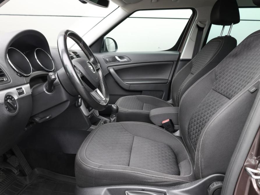 Skoda Yeti I Рестайлинг Москва  - изображение 16