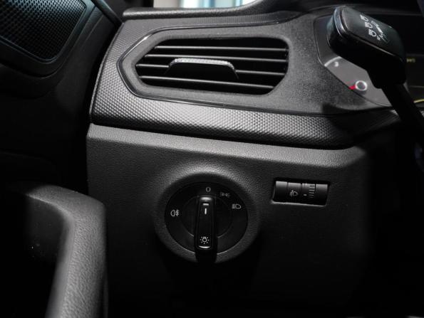 Volkswagen Polo VI с пробегом 2020 года, цена 1 198 000 рублей, 77703 км, лифтбек, Автокод Объявления