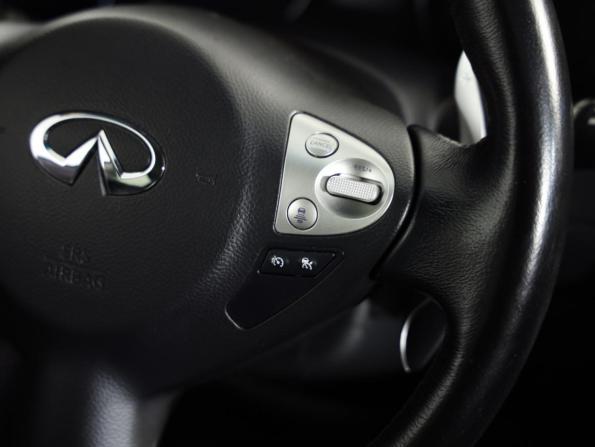 Infiniti QX70 с пробегом 2016 года, цена 2 269 000 рублей, 101000 км, внедорожник, Автокод Объявления