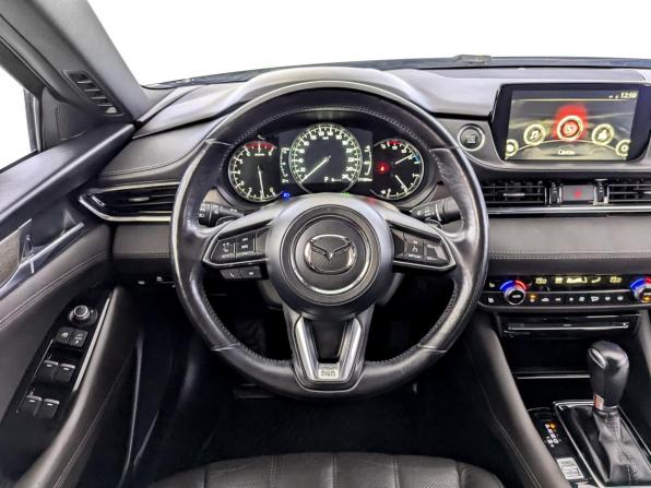 Mazda 6 III (GJ) Рестайлинг 2 с пробегом 2019 года, цена 2 030 000 рублей, 171083 км, седан, Автокод Объявления