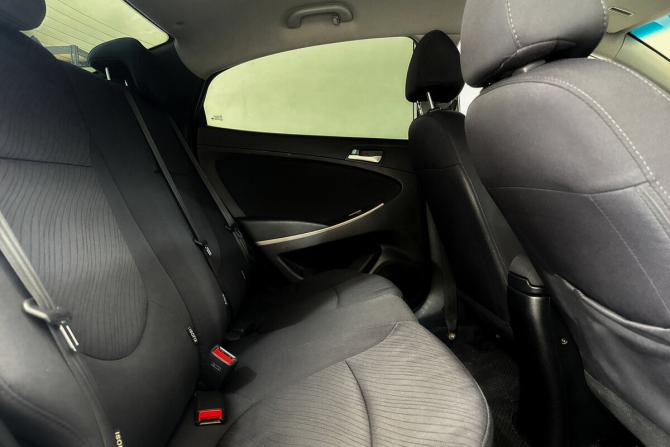 Hyundai Solaris I Рестайлинг с пробегом 2014 года, цена 850 000 рублей, 197504 км, седан, Автокод Объявления