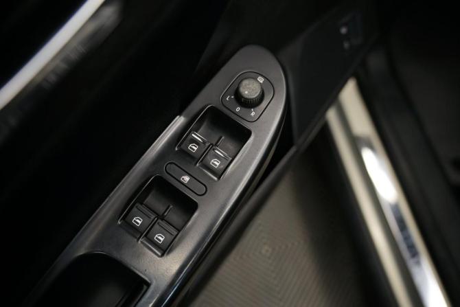 Volkswagen Passat B6 с пробегом 2009 года, цена 782 000 рублей, 310587 км, седан, Автокод Объявления