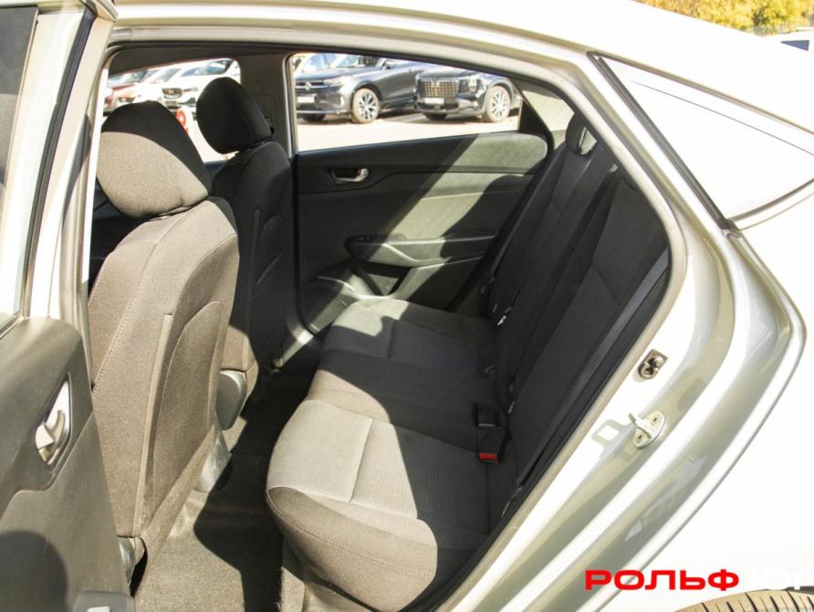 Hyundai Solaris II Москва  - изображение 8