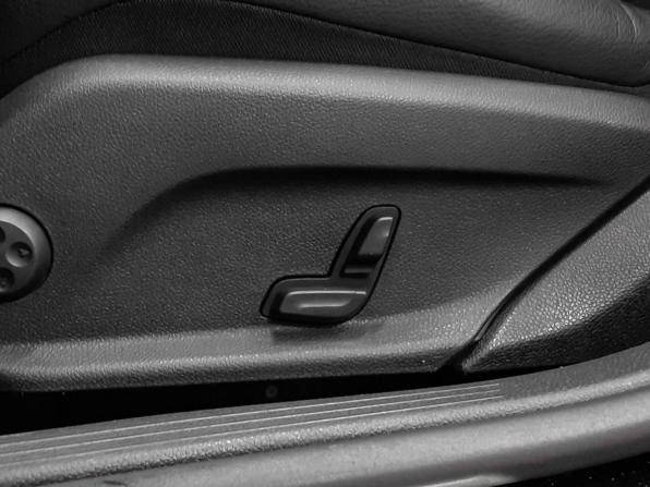 Mercedes-Benz E-Класс V (W213 S213 C238) Рестайлинг с пробегом 2021 года, цена 3 650 000 рублей, 94948 км, седан, Автокод Объявления