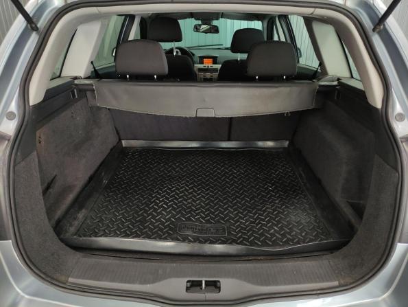 Opel Astra H Рестайлинг с пробегом 2011 года, цена 595 000 рублей, 256065 км, универсал, Автокод Объявления