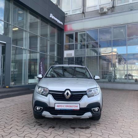 Renault Sandero II Рестайлинг с пробегом 2020 года, цена 1 050 000 рублей, 130600 км, хэтчбек, Автокод Объявления