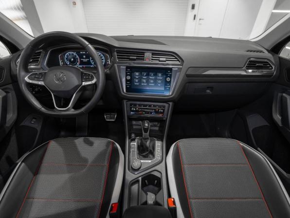 Volkswagen Tiguan II Рестайлинг с пробегом 2022 года, цена 3 460 000 рублей, 56725 км, внедорожник, Автокод Объявления