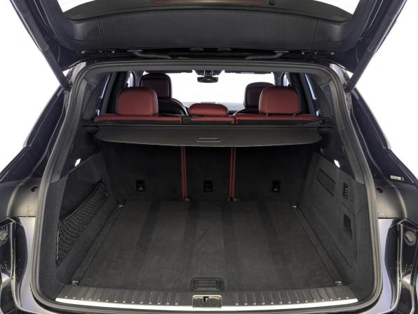 Porsche Cayenne III с пробегом 2018 года, цена 4 490 000 рублей, 250263 км, внедорожник, Автокод Объявления