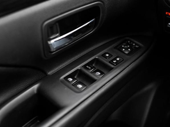 Mitsubishi Outlander III Рестайлинг 2 с пробегом 2018 года, цена 1 999 000 рублей, 129953 км, внедорожник, Автокод Объявления