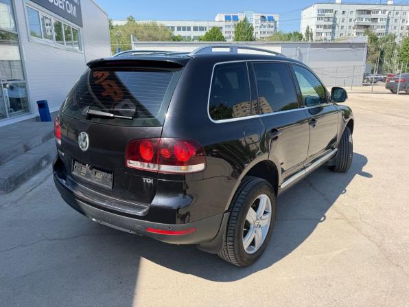 Volkswagen Touareg I Рестайлинг с пробегом 2008 года, цена 799 900 рублей, 242809 км, внедорожник, Автокод Объявления