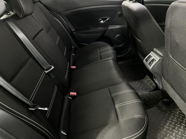 Renault Fluence I Рестайлинг с пробегом 2014 года, цена 990 000 рублей, 100000 км, седан, Автокод Объявления