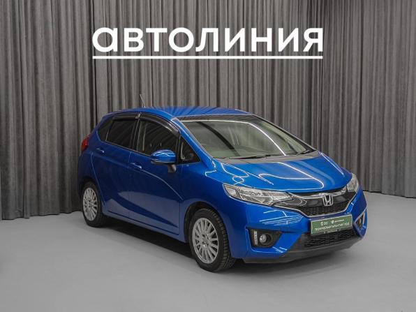 Honda Fit III с пробегом 2016 года, цена 990 000 рублей, 111000 км, хэтчбек, Автокод Объявления