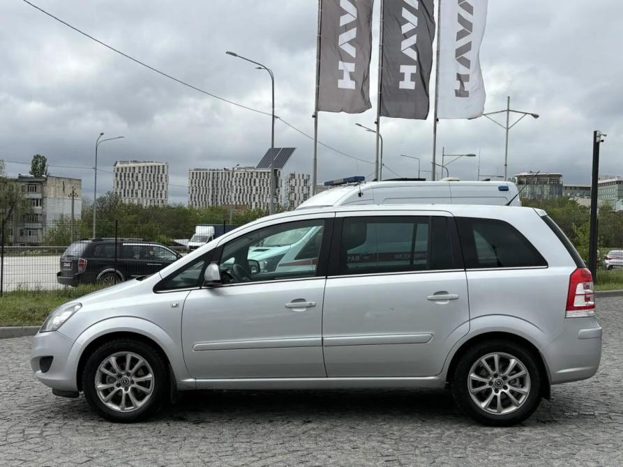 Opel Zafira B Рестайлинг Крым  - изображение 6