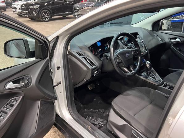 Ford Focus III Рестайлинг с пробегом 2017 года, цена 1 098 000 рублей, 115307 км, седан, Автокод Объявления