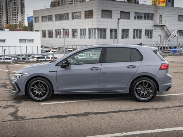 Volkswagen Golf VIII с пробегом 2021 года, цена 2 939 000 рублей, 52700 км, хэтчбек, Автокод Объявления