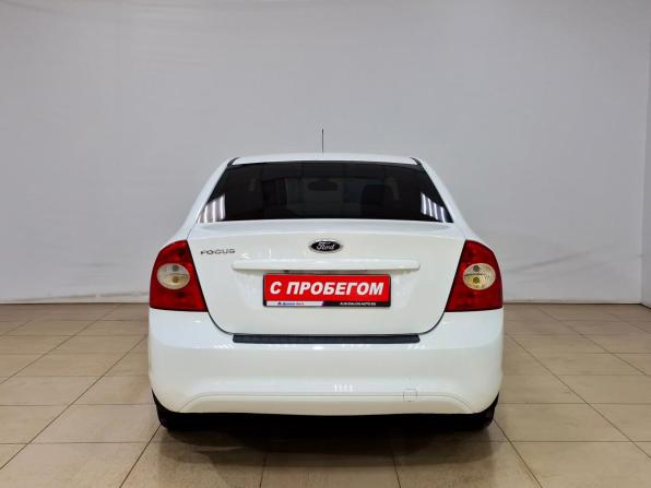 Ford Focus II Рестайлинг с пробегом 2010 года, цена 550 000 рублей, 172962 км, седан, Автокод Объявления