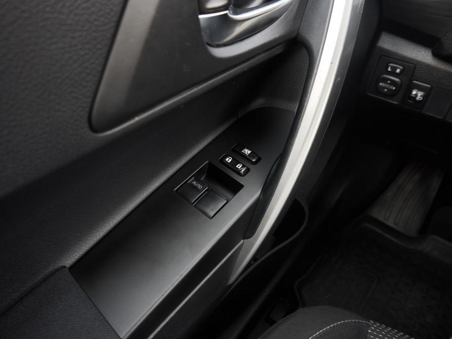 Toyota Auris II Казань  - изображение 13