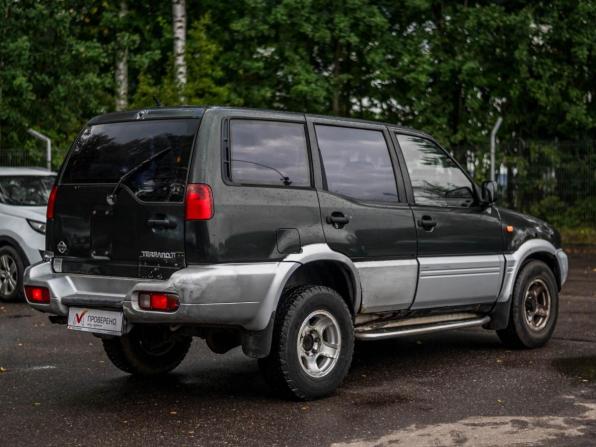 Nissan Terrano II Рестайлинг 2 с пробегом 1999 года, цена 235 000 рублей, 271609 км, внедорожник, Автокод Объявления