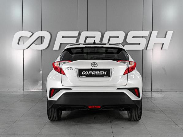 Toyota C-HR I с пробегом 2018 года, цена 2 435 000 рублей, 43903 км, внедорожник, Автокод Объявления