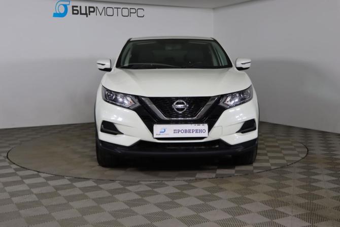 Nissan Qashqai II с пробегом 2019 года, цена 1 999 990 рублей, 55715 км, внедорожник, Автокод Объявления