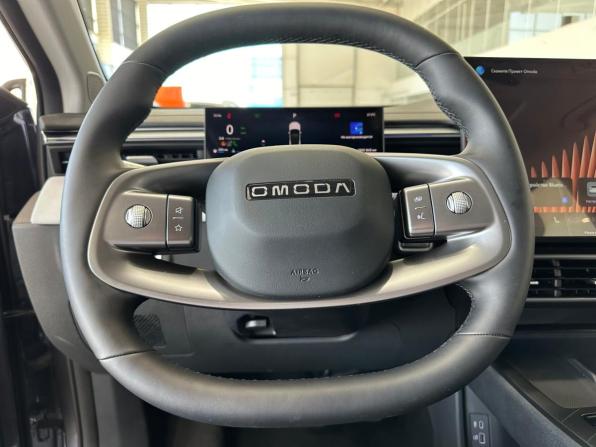 Omoda C5 II с пробегом 2026 года, цена 2 379 000 рублей, 1000 км, внедорожник, Автокод Объявления
