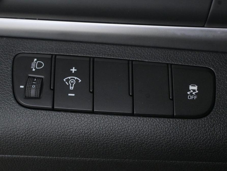 Hyundai Elantra VI (AD) Рестайлинг Москва  - изображение 15