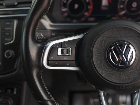 Volkswagen Tiguan II с пробегом 2017 года, цена 2 470 000 рублей, 60612 км, внедорожник, Автокод Объявления