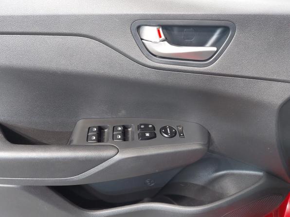 Hyundai Solaris II Рестайлинг с пробегом 2020 года, цена 1 520 000 рублей, 91100 км, седан, Автокод Объявления