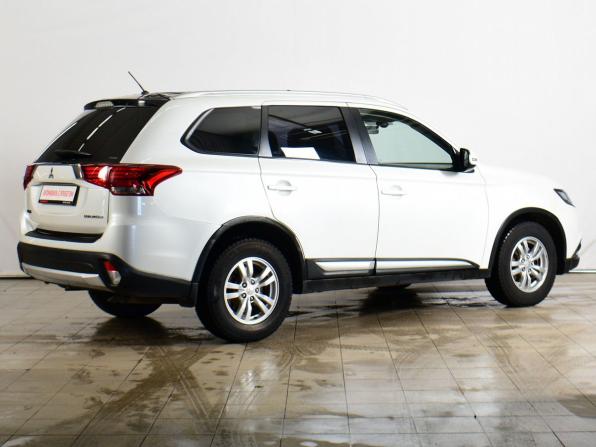 Mitsubishi Outlander III Рестайлинг 2 с пробегом 2016 года, цена 1 599 000 рублей, 190100 км, внедорожник, Автокод Объявления