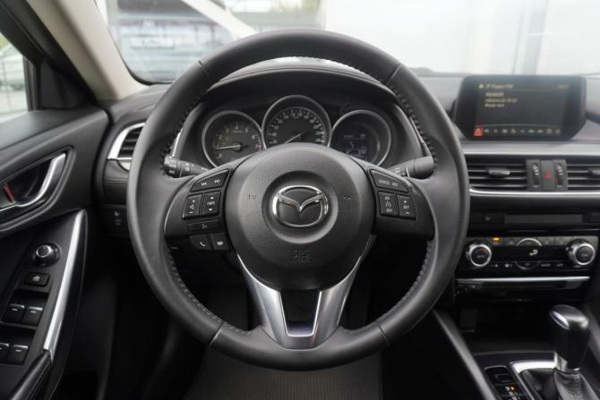 Mazda 6 III (GJ) Рестайлинг с пробегом 2016 года, цена 1 720 000 рублей, 185043 км, седан, Автокод Объявления