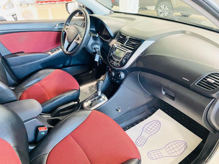 Hyundai Solaris I Миасс  - изображение 12
