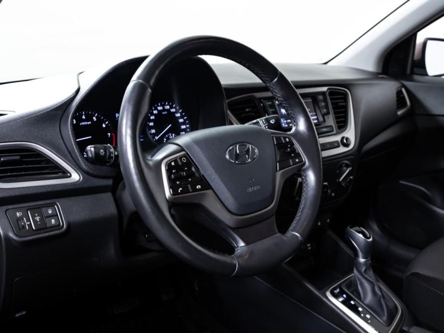 Hyundai Solaris II Москва  - изображение 13