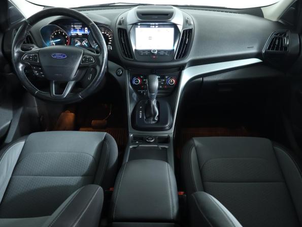 Ford Kuga II Рестайлинг с пробегом 2016 года, цена 1 299 000 рублей, 190810 км, внедорожник, Автокод Объявления