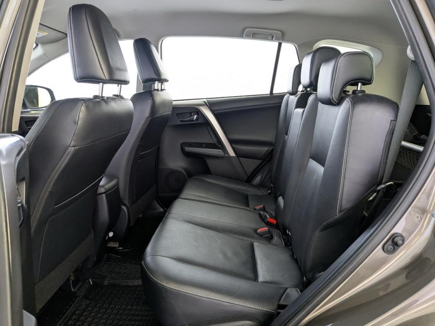 Toyota RAV4 IV (XA40) Рестайлинг Москва  - изображение 10