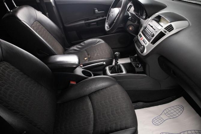 Kia Ceed I с пробегом 2008 года, цена 569 000 рублей, 305011 км, хэтчбек, Автокод Объявления