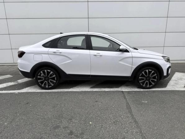 Lada (ВАЗ) Vesta I Рестайлинг (NG) с пробегом 2023 года, цена 1 290 000 рублей, 40900 км, седан, Автокод Объявления