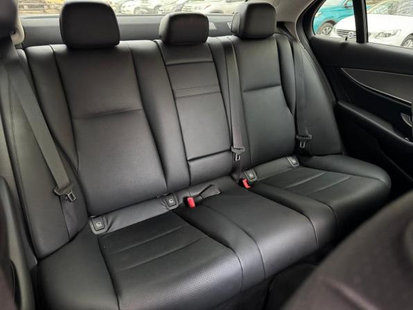 Mercedes-Benz E-Класс V (W213 S213 C238) с пробегом 2018 года, цена 2 759 000 рублей, 82038 км, седан, Автокод Объявления