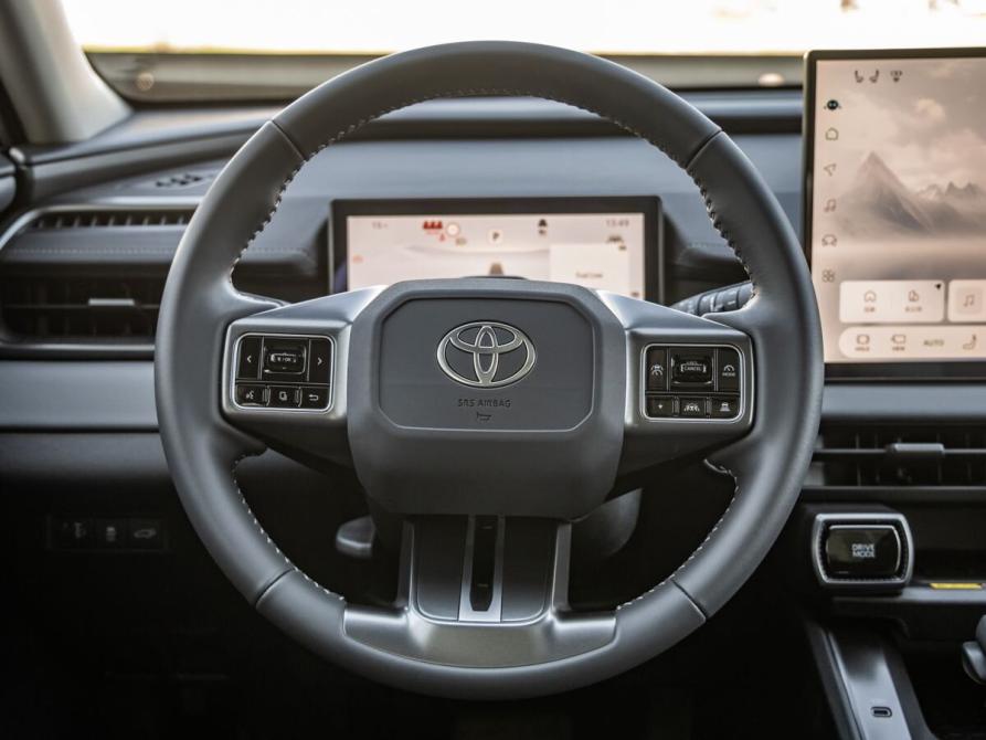 Toyota RAV4 VI (XA60) Волгоград  - изображение 15