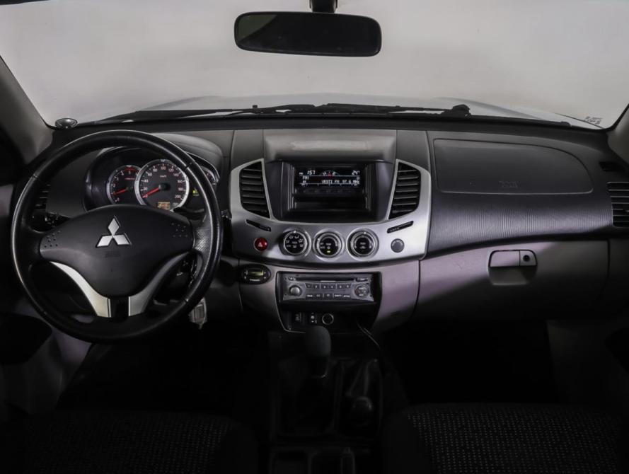 Mitsubishi L200 IV Москва  - изображение 12