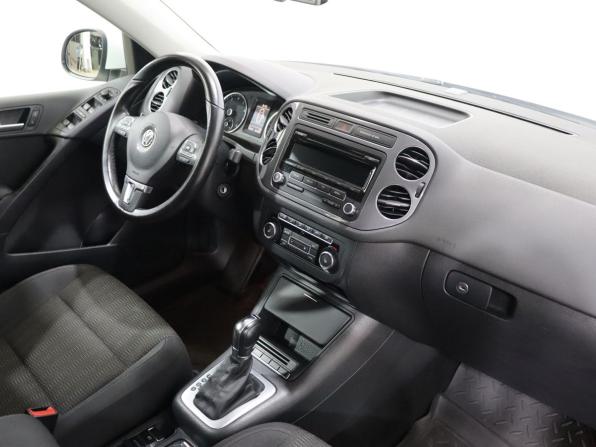 Volkswagen Tiguan I Рестайлинг с пробегом 2014 года, цена 1 419 000 рублей, 77570 км, внедорожник, Автокод Объявления