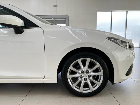 Mazda 3 III (BM) с пробегом 2014 года, цена 1 390 000 рублей, 98302 км, седан, Автокод Объявления