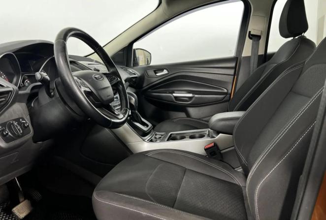 Ford Kuga II Рестайлинг с пробегом 2018 года, цена 1 690 000 рублей, 139760 км, внедорожник, Автокод Объявления