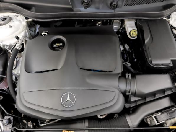 Mercedes-Benz GLA I (X156) Рестайлинг с пробегом 2019 года, цена 2 530 000 рублей, 73000 км, внедорожник, Автокод Объявления