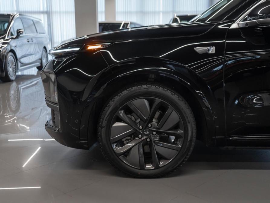 Li Auto (Lixiang) L9 I Москва  - изображение 32