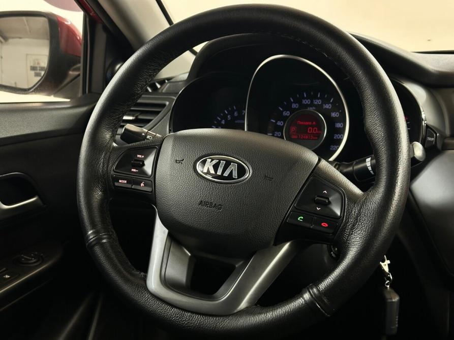 Kia Rio III Москва  - изображение 8